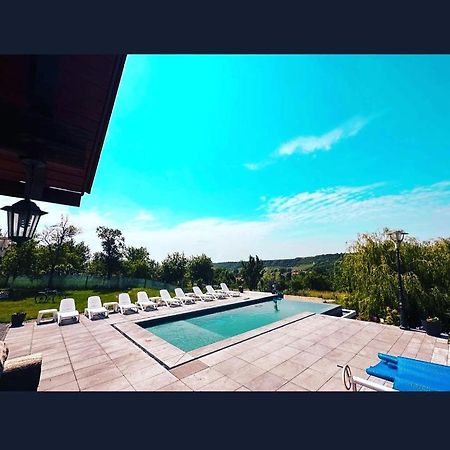 Agropensiunea Colev Stremt Exterior foto